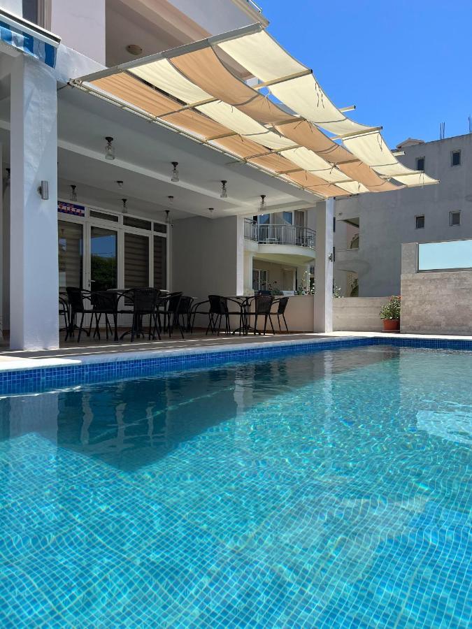Apartments Fat E Jet - Pool & Breakfast Ulcinj Eksteriør billede