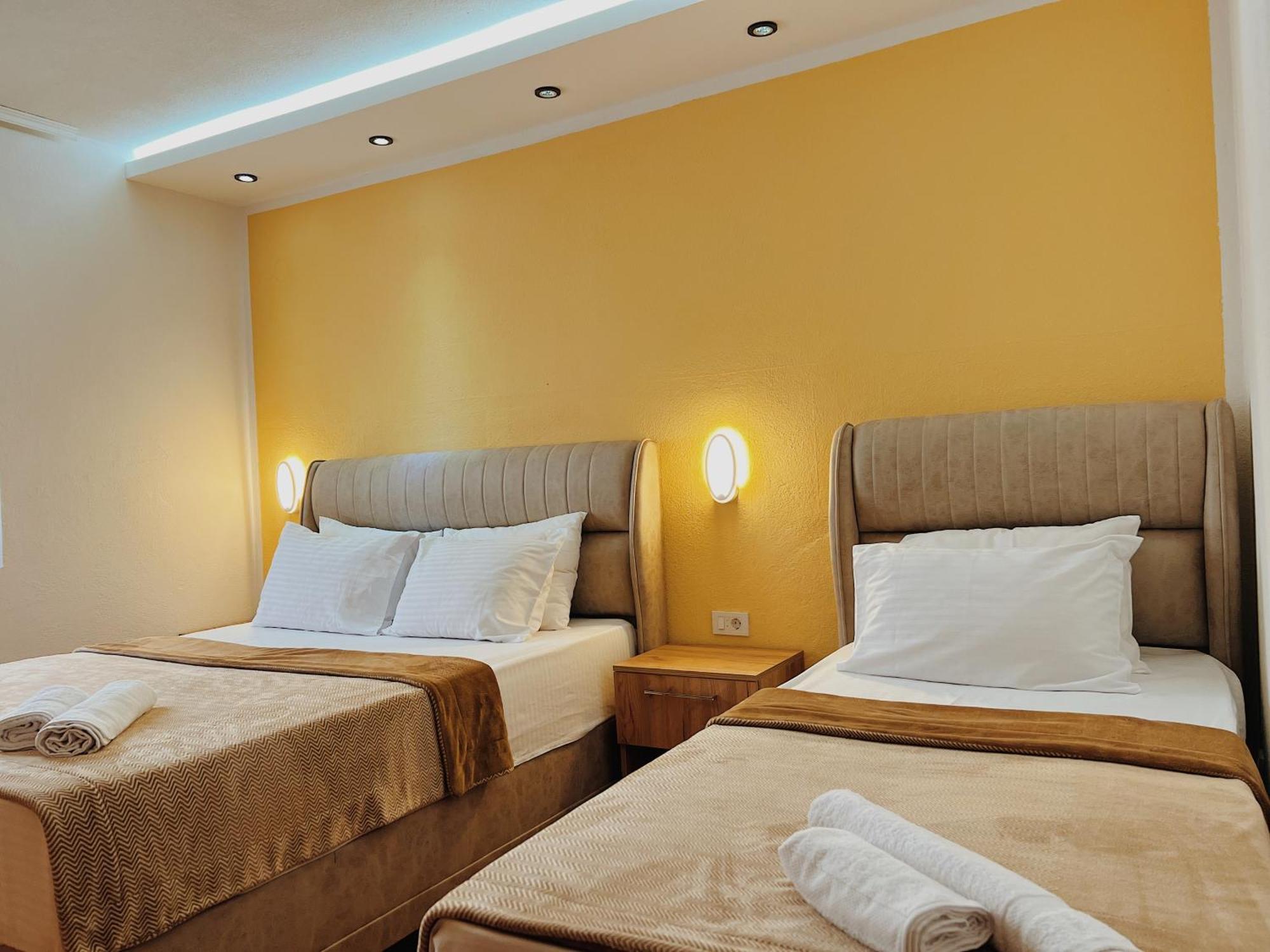 Apartments Fat E Jet - Pool & Breakfast Ulcinj Eksteriør billede