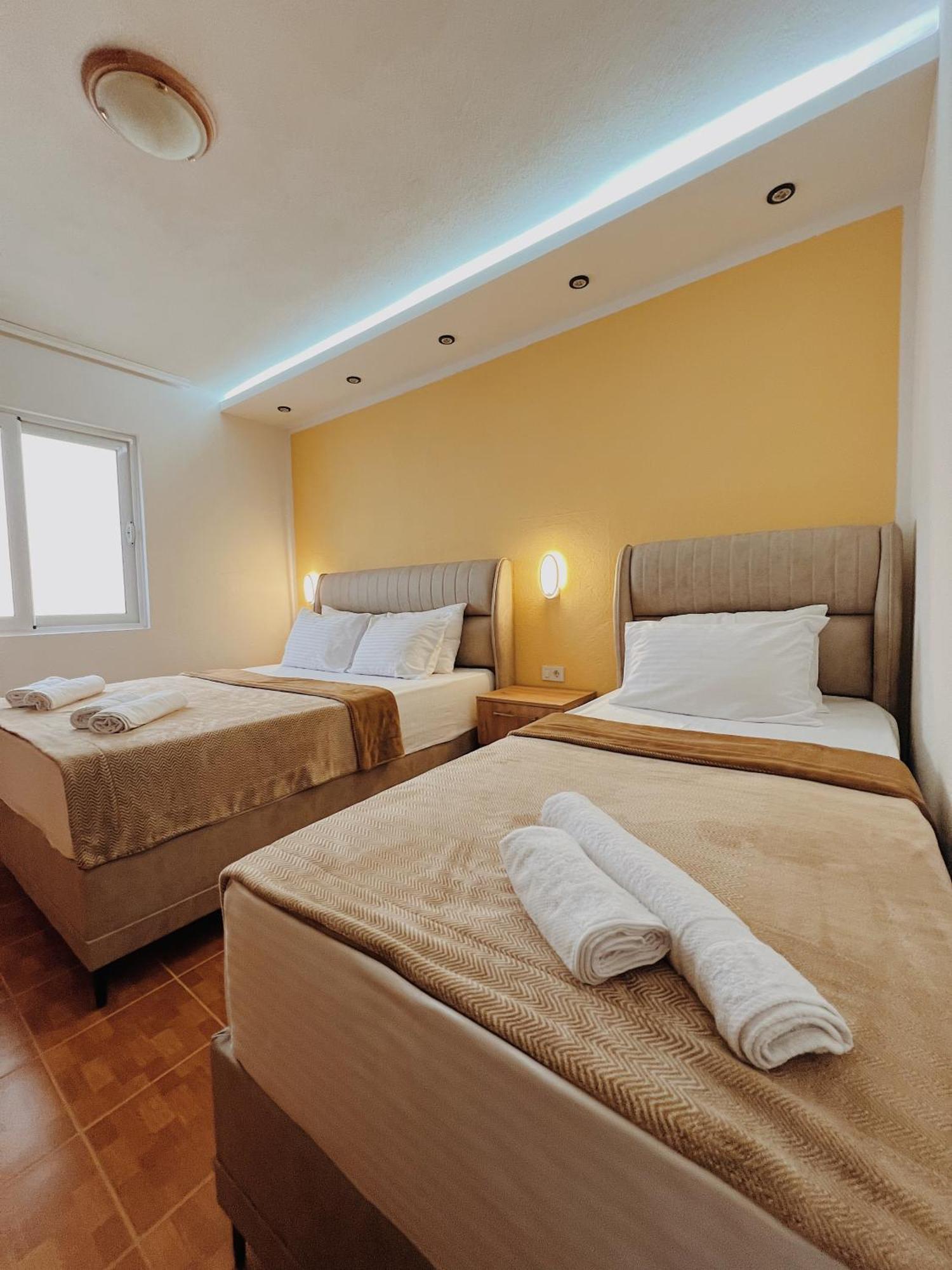 Apartments Fat E Jet - Pool & Breakfast Ulcinj Eksteriør billede