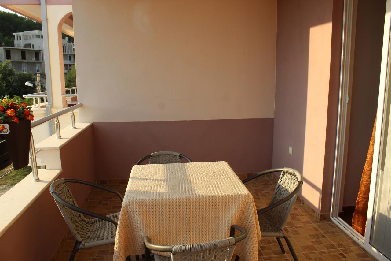 Apartments Fat E Jet - Pool & Breakfast Ulcinj Eksteriør billede