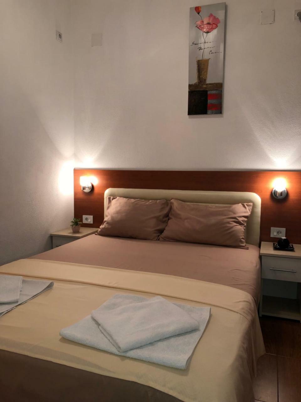 Apartments Fat E Jet - Pool & Breakfast Ulcinj Eksteriør billede